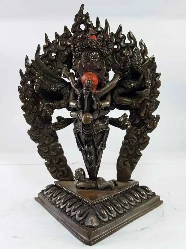 Statue de Phurba Mahakala en cuivre