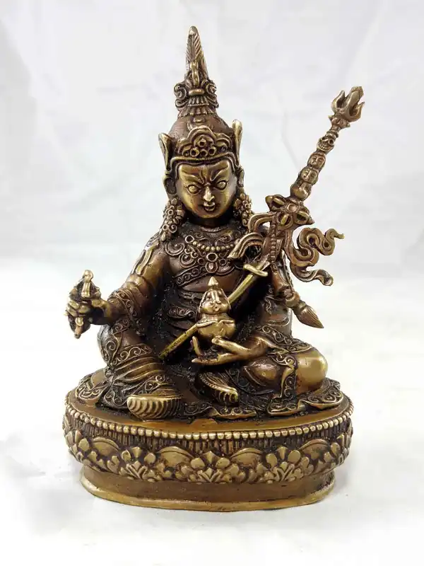 Statue miniature en cuivre de Padmasambhava