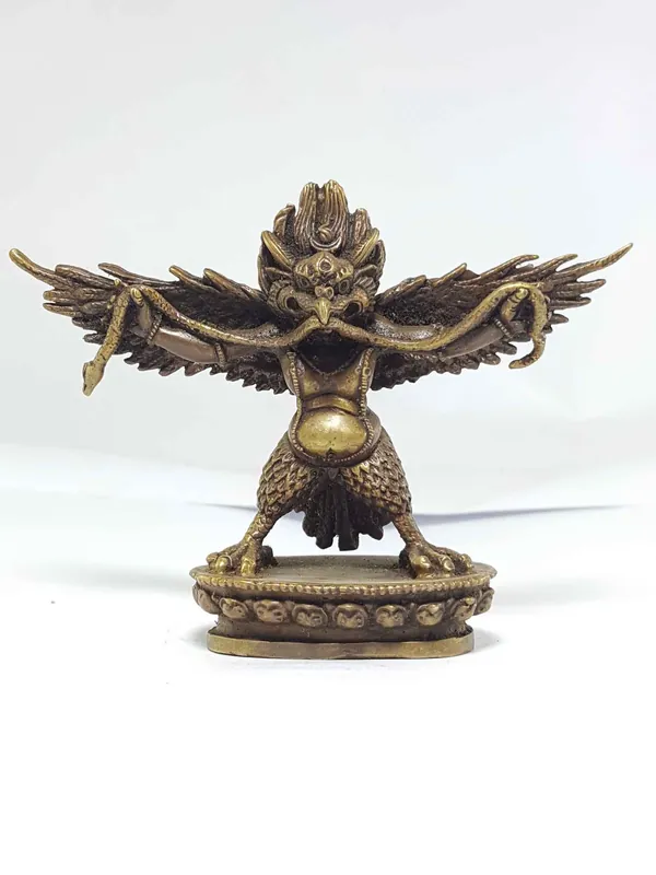Petite statue de Garuda
