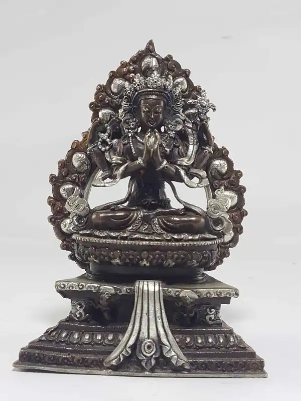 Statue tibétaine d’Avalokiteshvara du Népal