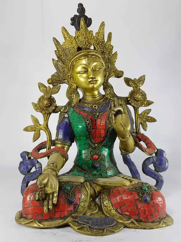 Statue d’Arya Tara Blanche en Fonte de Sable avec Incrustation de Pierre