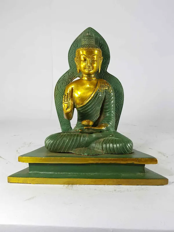 Statue d’Amoghasiddhi Bouddha