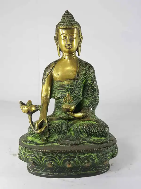 Statue en fonte de sable du Bouddha de Médecine
