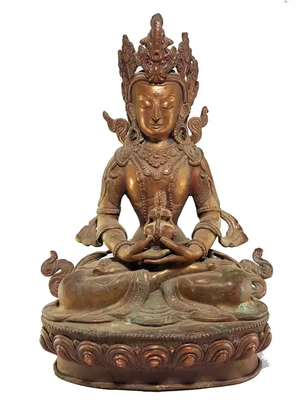 Statue en cuivre d’Aparmita