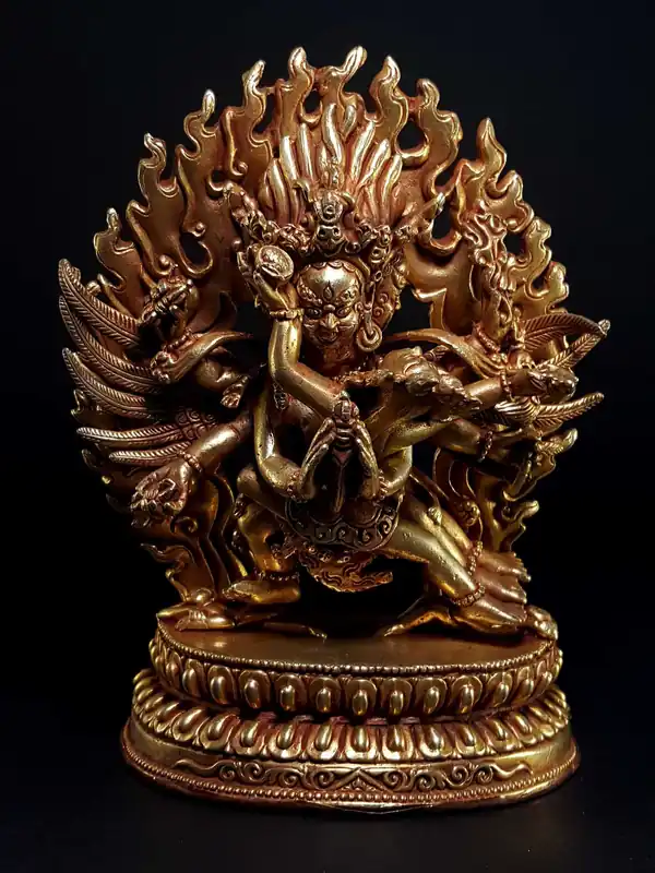 Statue de Vajrakilaya