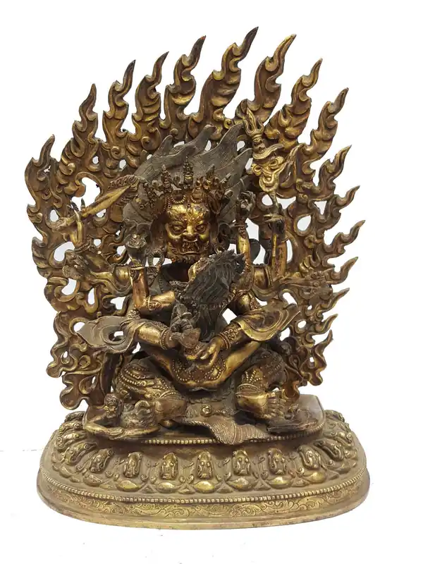 Statue de Mahakal Shakti assis