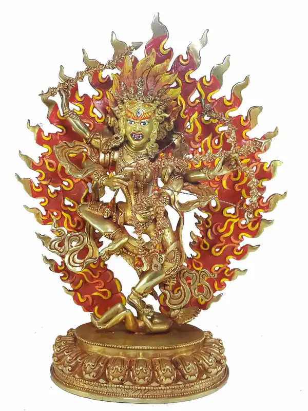 Statue en cuivre de Kurukulla au visage peint