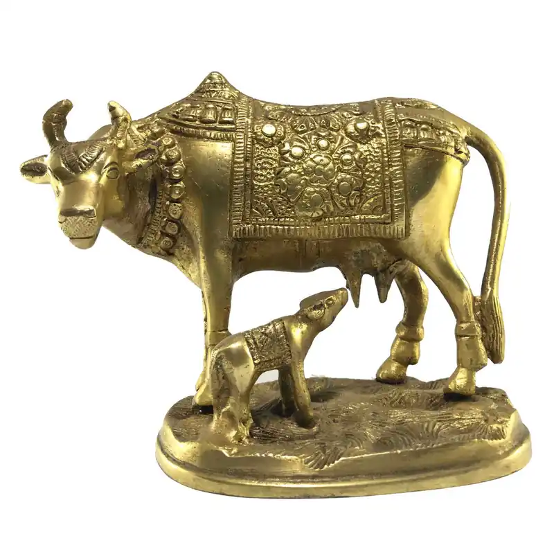 Statue de la vache Kamadhenu