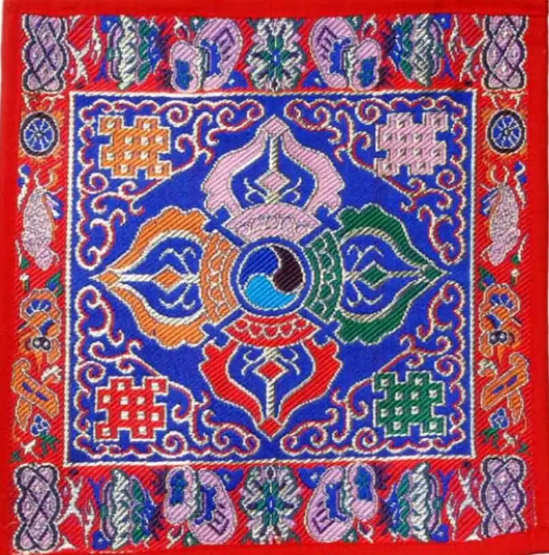 Tissu Tilden en soie bleue à double dorje