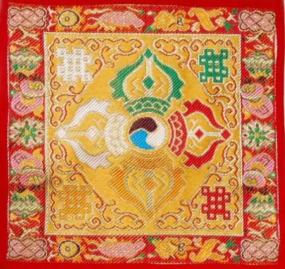 Tissu Tilden en soie jaune à double dorje
