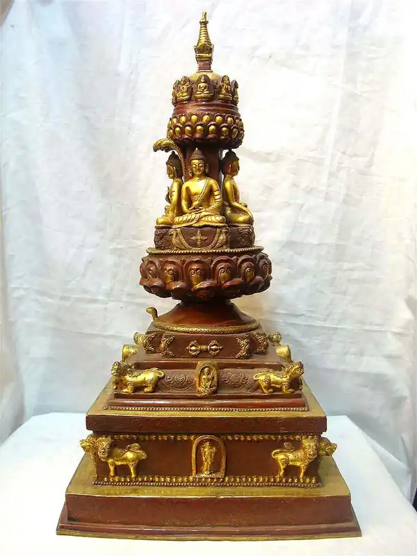 Stupa en cuivre du Népal