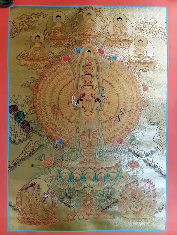 Avalokiteshvara Sahasrabhuja avec l’Art des Pancha Bouddhas