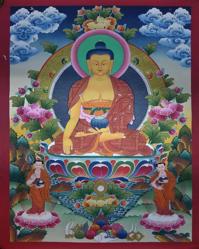 Bouddha Shakyamuni tibétain avec deux divinités debout.