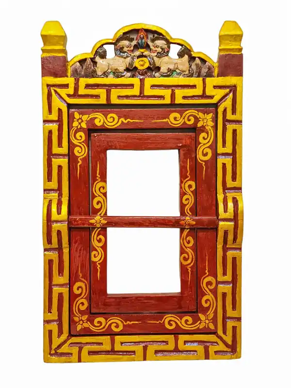 Étagère rituelle en bois tibétain avec couleurs