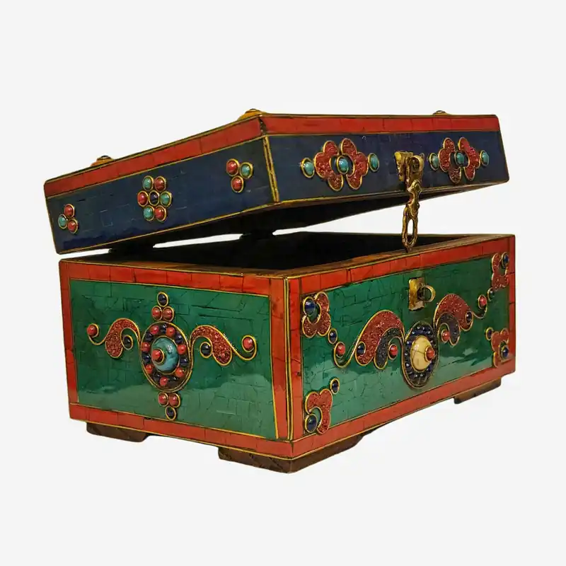 Boîte en bois tibétaine pour offrandes sacrées