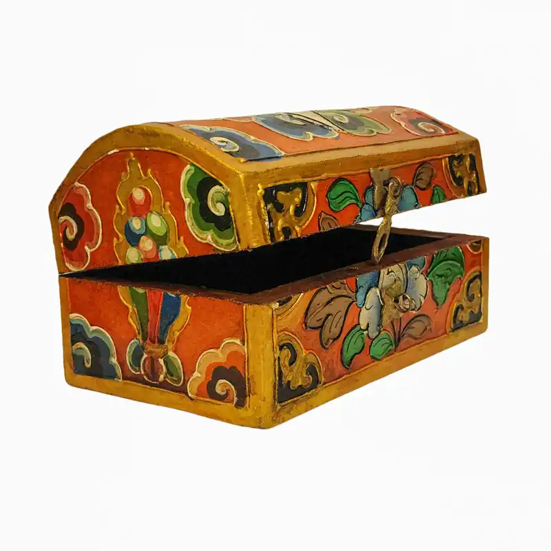 Boîte rituelle tibétaine en bois pour objets sacrés
