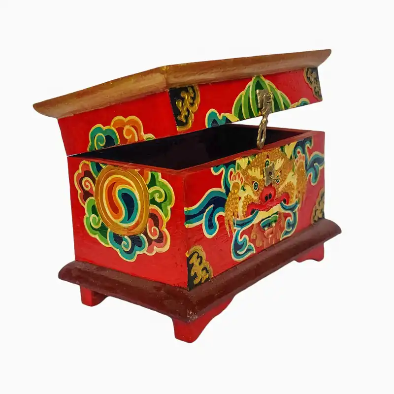 Boîte rituelle en bois pour objets sacrés