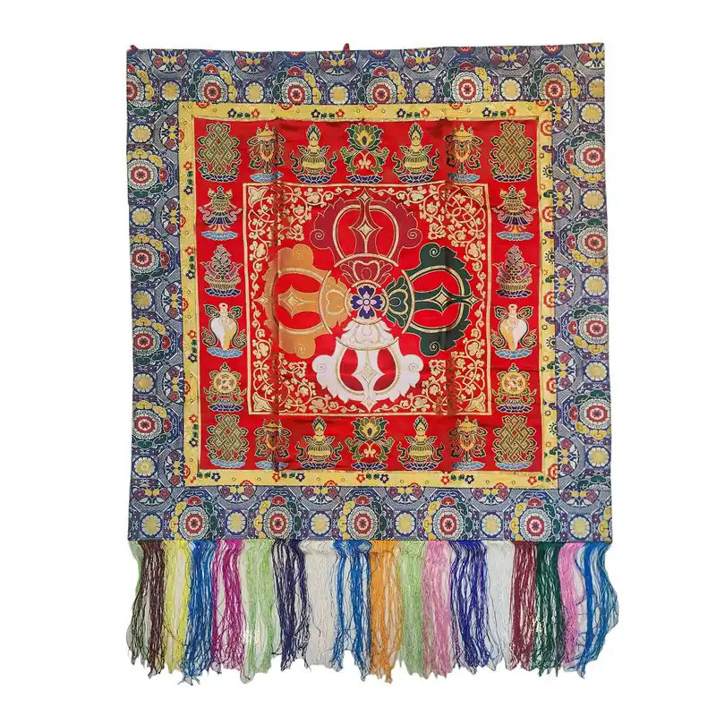 Manteau mural en coton fait à la main présentant le double dorje