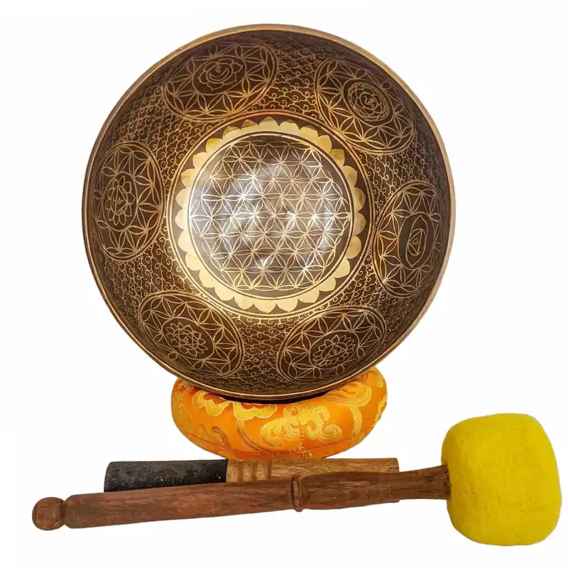 Bol chantant fait main avec sculpture de lotus