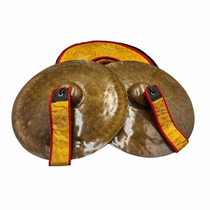 Jhyamta en cuivre : Instrument folklorique traditionnel népalais