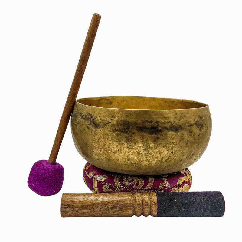 Bol chantant Kopre avec finition antique