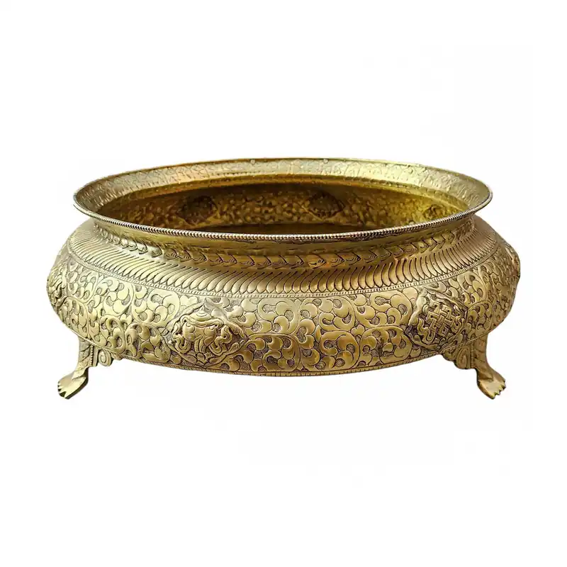 Vase floral en laiton fait main – Design Vajrayana