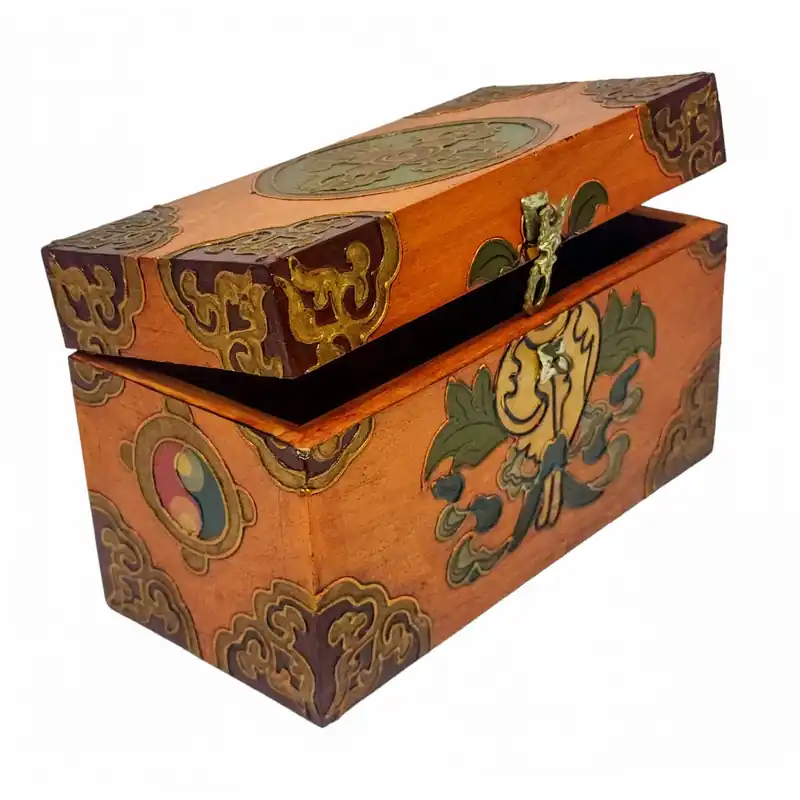 Boîte en bois tibétaine traditionnelle pour objets sacrés