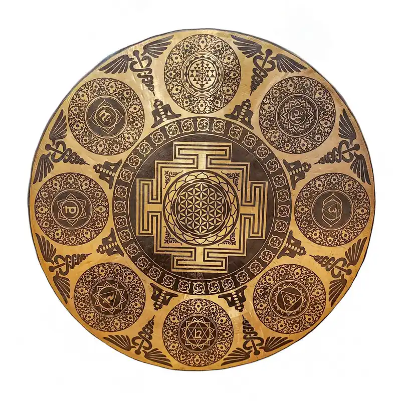 Gong Chau en bronze avec gravure de mandala