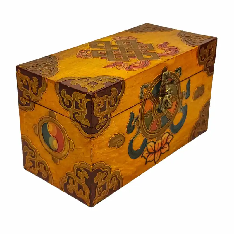 Boîte rituelle tibétaine en bois pour objets sacrés