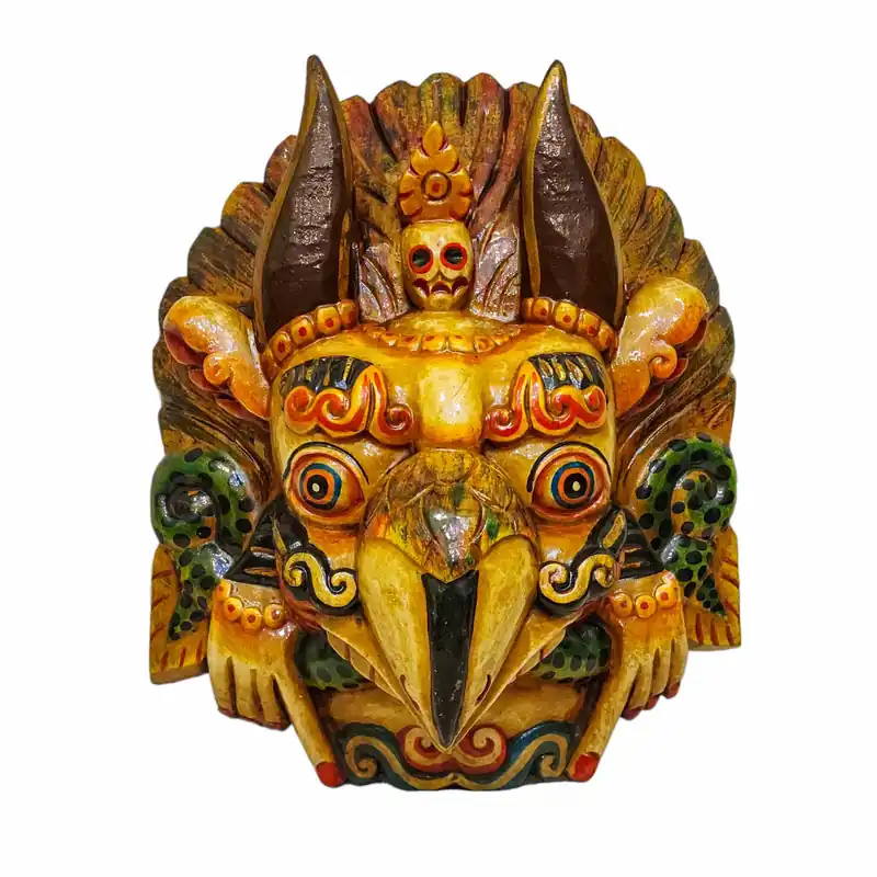 Masque en bois de Garuda – Protecteur éternel de l’ aigle divin