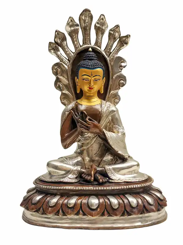 Statue en cuivre de Nagarjuna avec plaquage argenté – Maître de la sagesse Mahayana