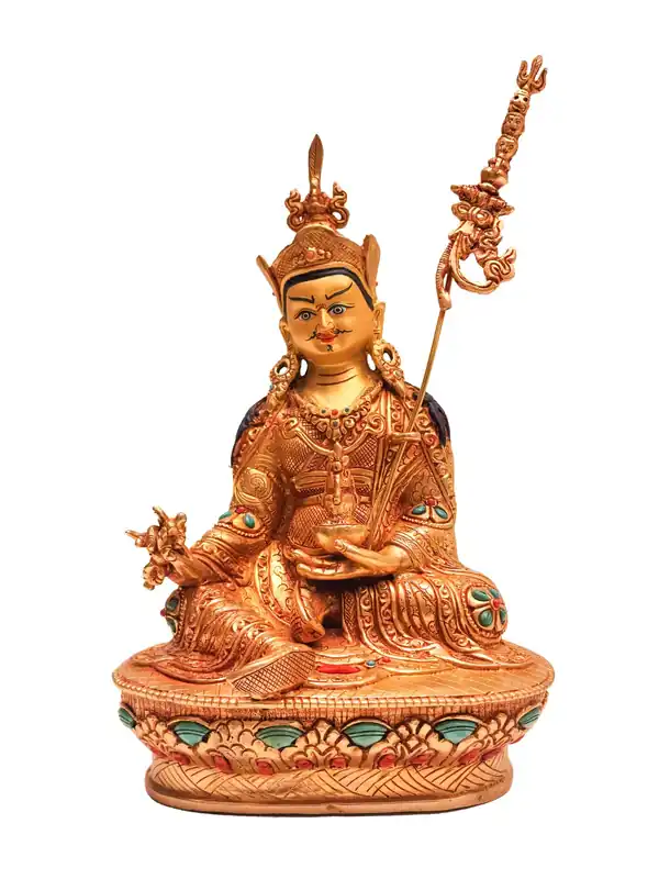 Statue en cuivre de Padmasambhava – Fabriquée à la main avec peinture faciale et plaquage en or