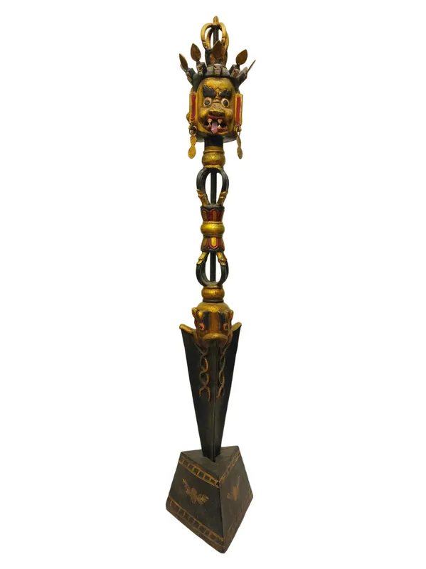 Dague rituelle en métal Phurba pour la pureté spirituelle