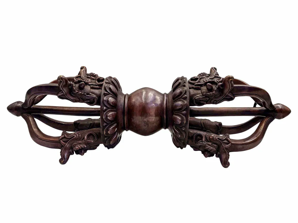 Dorje Vajra en cuivre avec finition antique