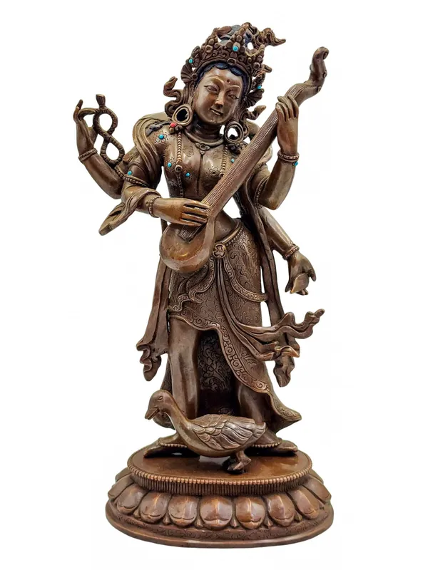 Statue en cuivre de Saraswati – Déesse de la sagesse et de la créativité, finition oxydée chocolat