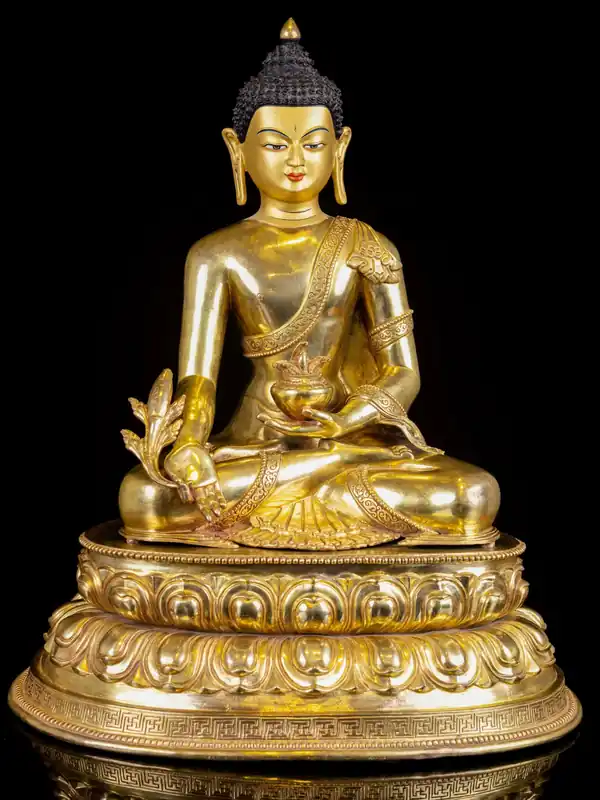 Statue de Bouddha de la Médecine en cuivre avec plaquage or