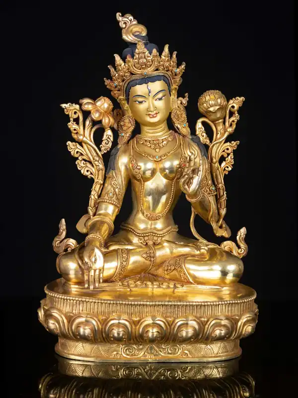 Statue en cuivre de Tara Blanche avec un visage entièrement plaqué or – Déesse de la Longévité et de la Guérison