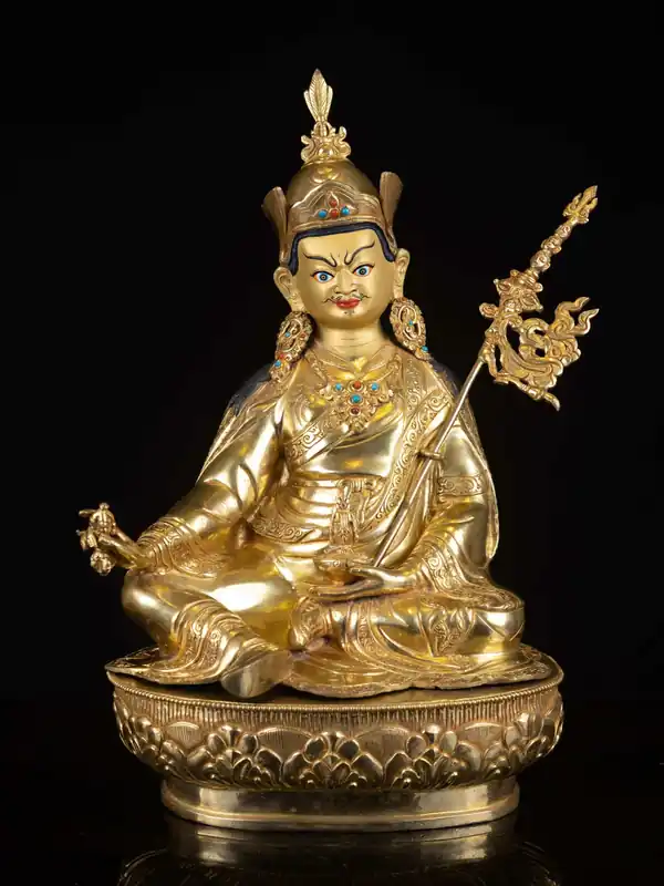 Statue de cuivre de Padmasambhava avec un visage entièrement plaqué or – Émanation de la sagesse intemporelle