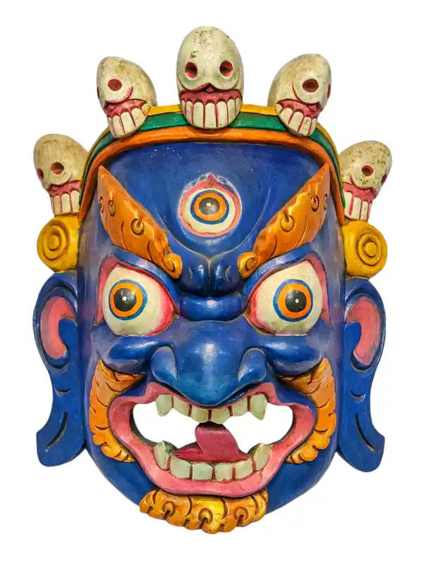 Masque en bois Bhairav accroché au mur – Mahakala