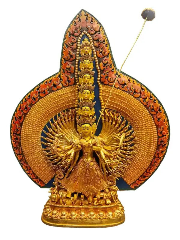 Statue de Sitatapatra en or plein plaqué feu