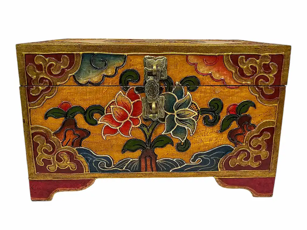 Coffre au trésor tibétain décoré de fleurs avec art en bois