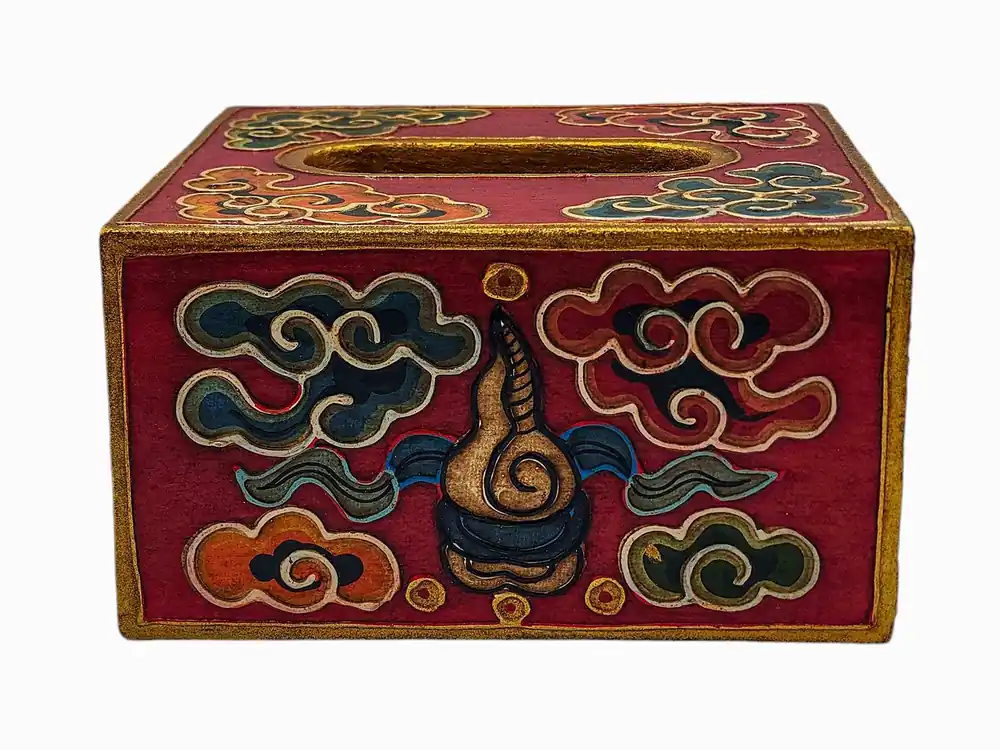 Coffre en bois tibétain ornée de motifs floraux