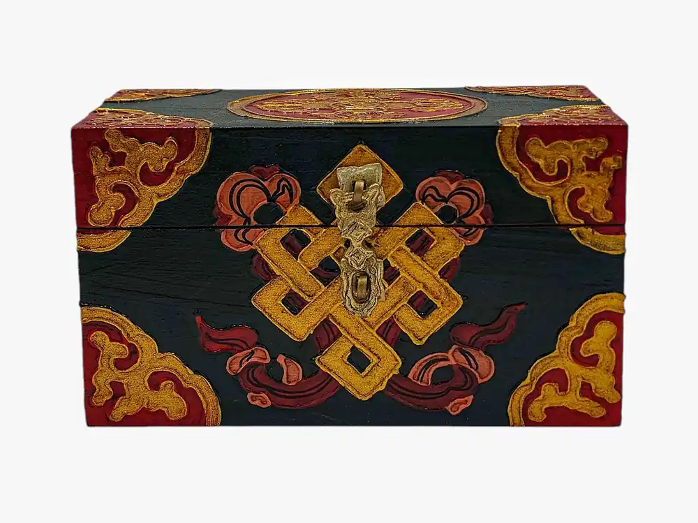 Boîte en bois tibétaine avec le motif du nœud sans fin