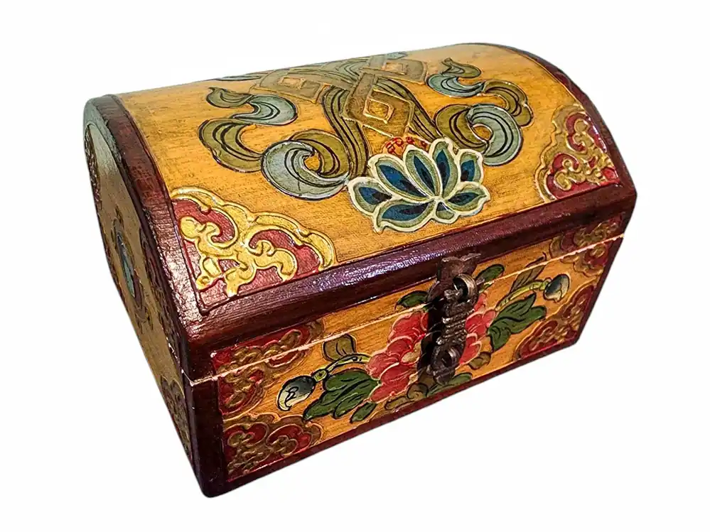 Coffre en Bois Tibétain aux Couleurs Traditionnelles