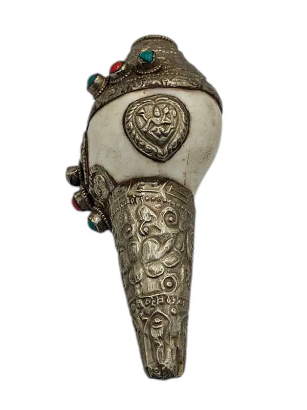 Sculpture en pierre de coquille de conque pour le bouddhisme vajrayāna