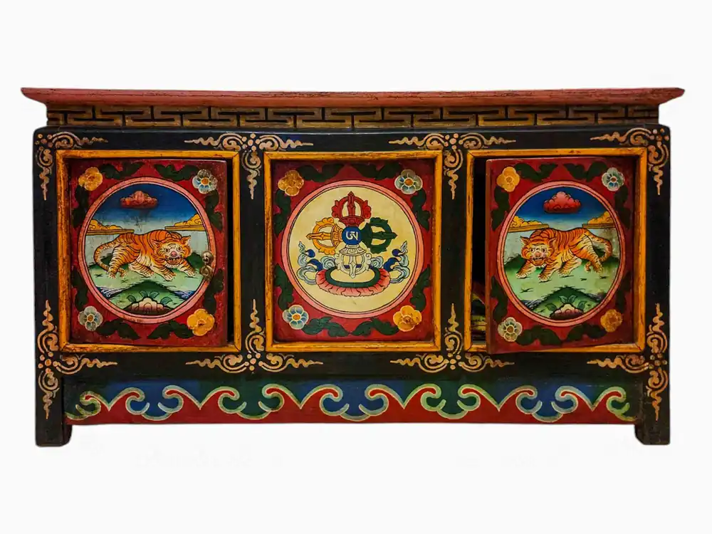 Cabinet en bois tibétain avec tigre et double dorje