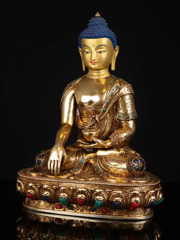 Statue en cuivre de Bouddha Shakyamuni avec visage entièrement doré et délicates incrustations de pierres