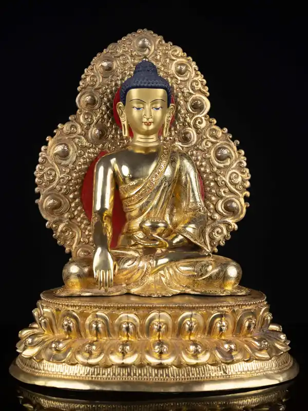 Statue en cuivre de Shakyamuni Buddha avec visage plaqué or