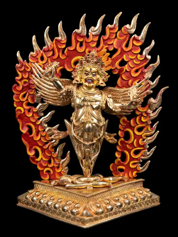 Statue de Garuda – Protecteur en aigle en cuivre avec finition dorée