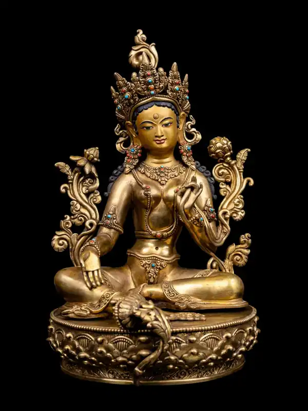 Statue de Tara Verte – Cuivre avec visage plaqué or